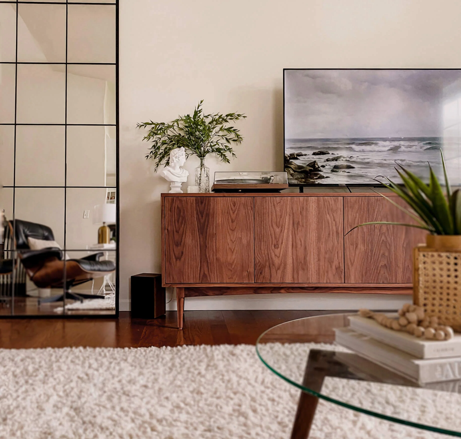 Emilia 4-Door Credenza - Image 5