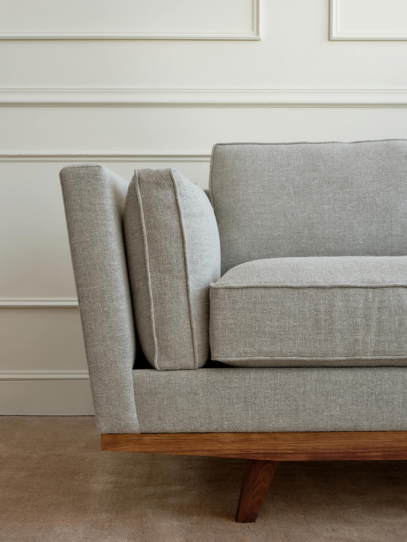 Kirnik Sofa in Natural Latex - Image 6
