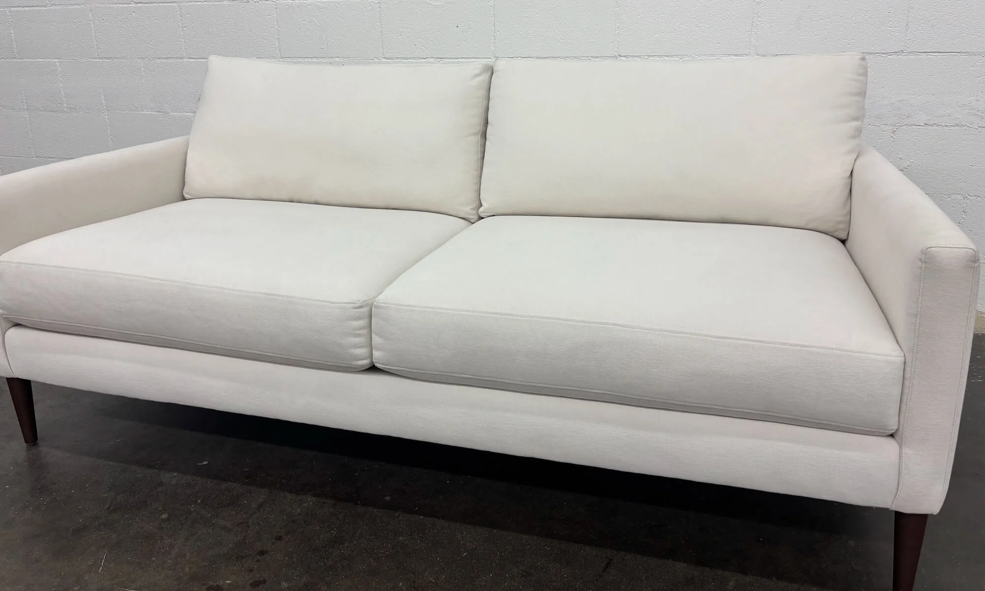 Lala Sofa - Image 3
