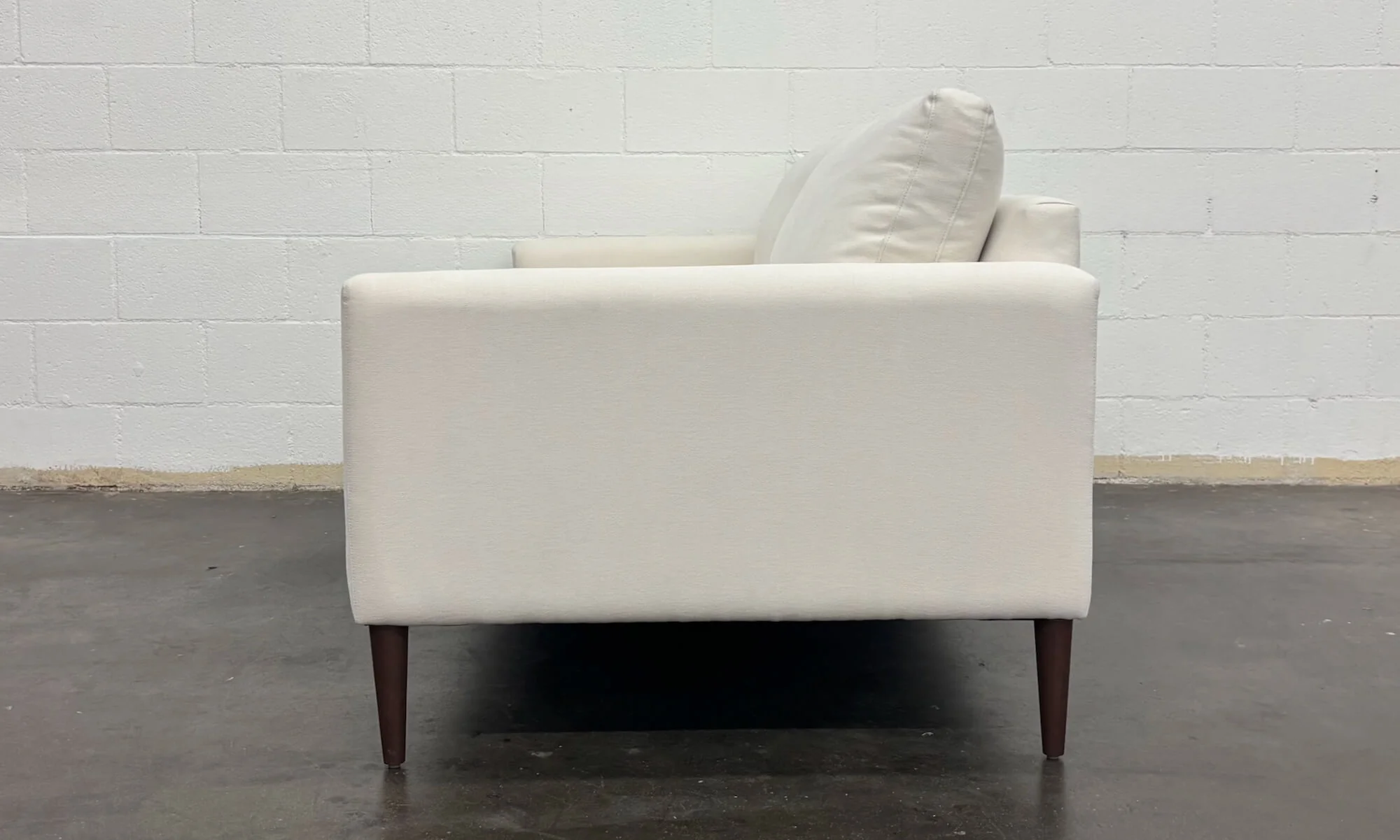 Lala Sofa - Image 7