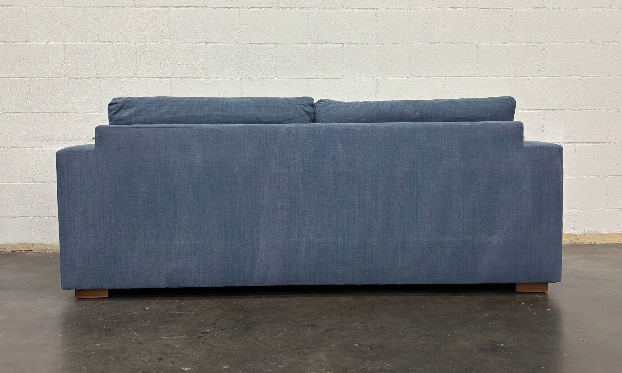 Rio Sofa with Natural Latex Cushions - Image 5